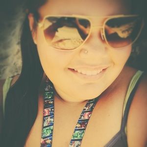 Meet your Posher, Treena